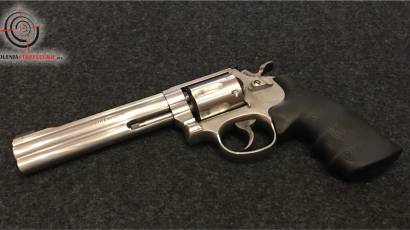 Smith & Wesson 617